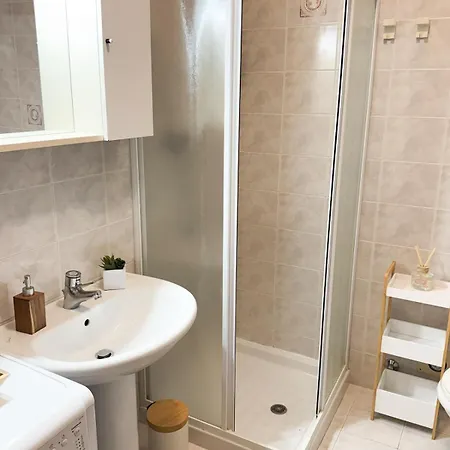 Apartamento Monolocale A 50m Dal Mare Con Parcheggio Privato *