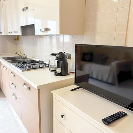 Monolocale A 50m Dal Mare Con Parcheggio Privato 公寓 *